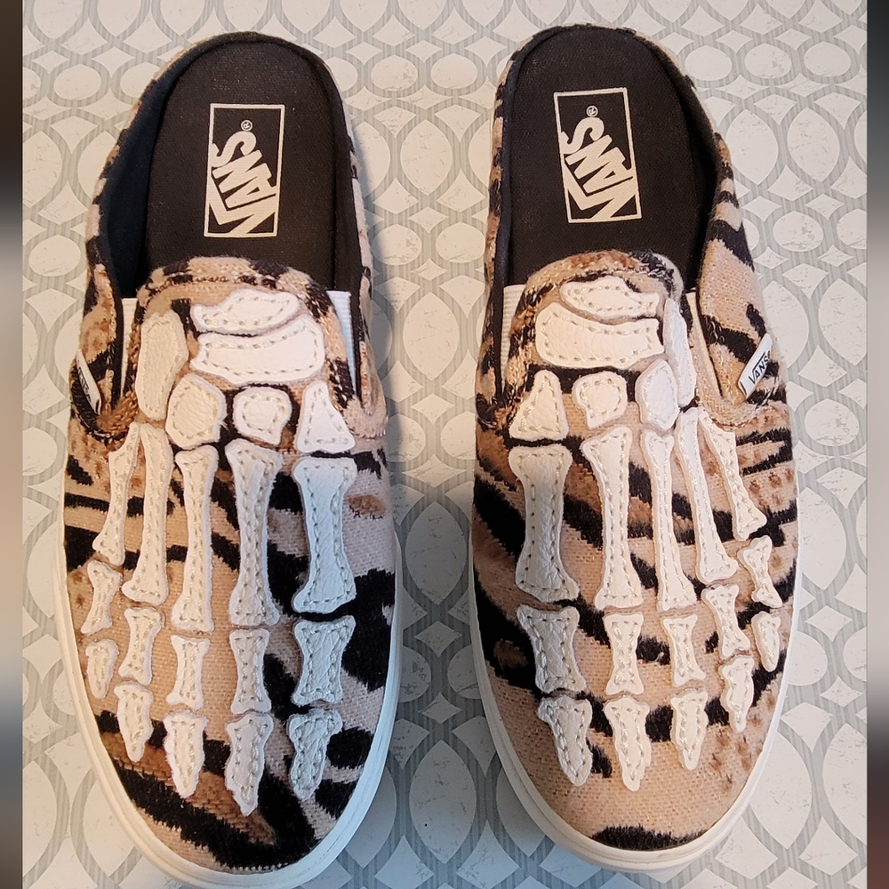 Vans classic slip on mule shoe size 9